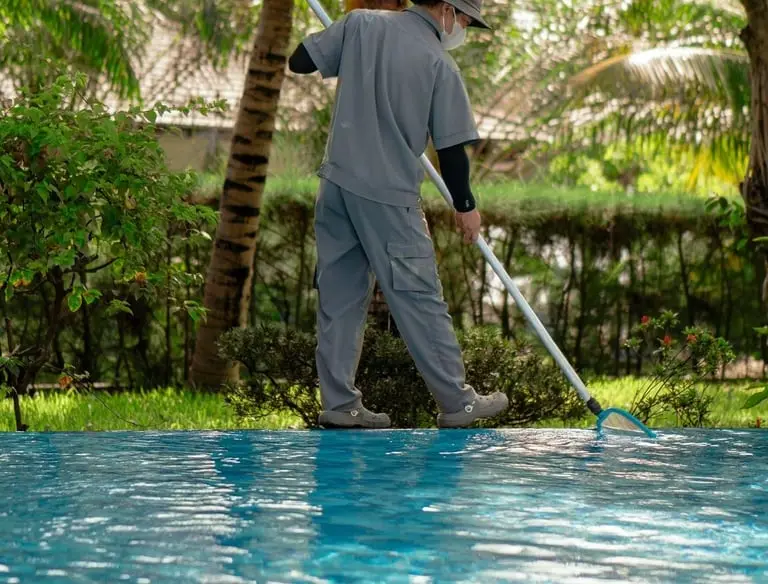 Aureon Pool Services technician at work